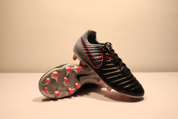 Jr tiempo legend vii fg hotsell