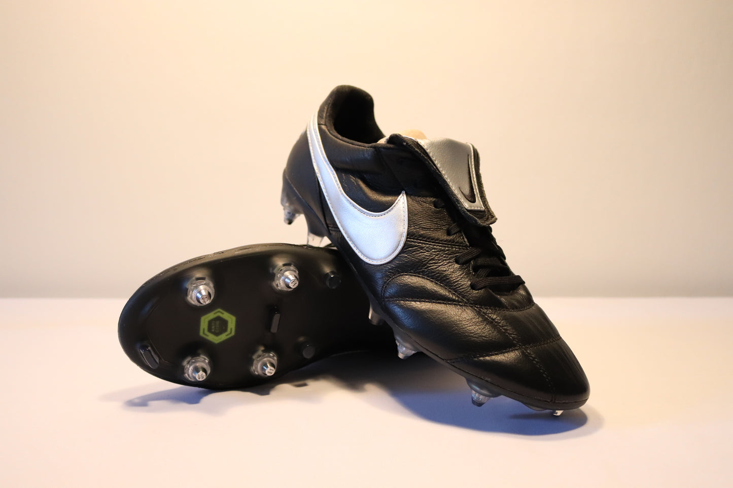 agujero Circo Respetuoso del medio ambiente Nike Premier II SG Anti-Clog – ReBoot Football Company